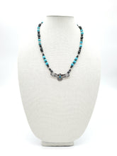 Load image into Gallery viewer, Spread Your Wings Necklace
